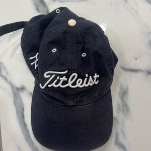 Titleist yankee hat